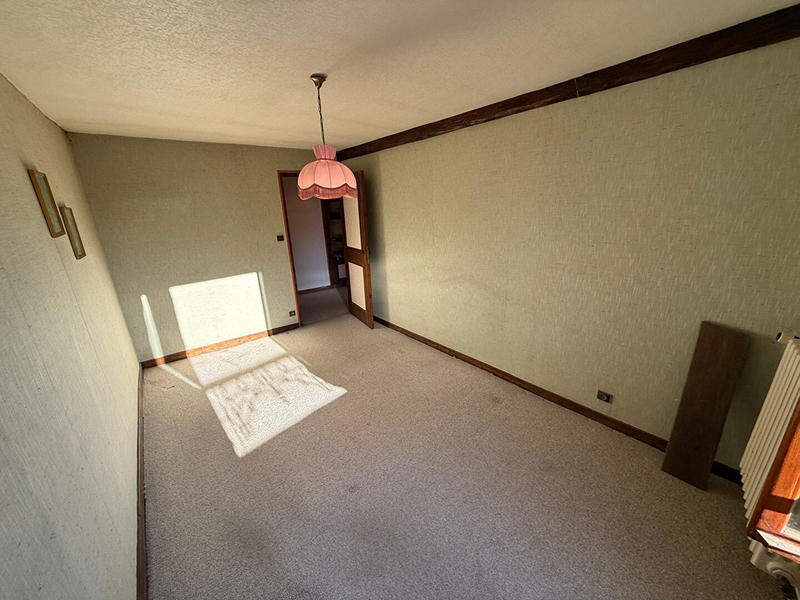 Maison - 105 m² - 6 pièces