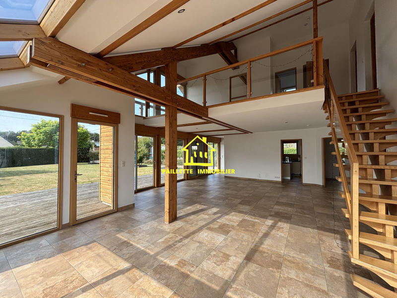 Maison - 176 m² - 6 pièces