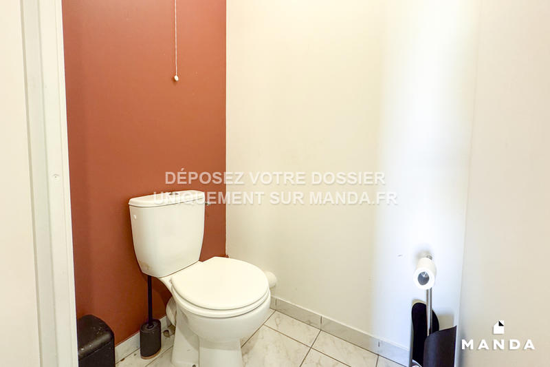 Chambre - 10 m² - 5 pièces