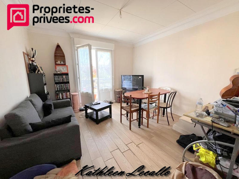 Maison - 165 m² - 9 pièces