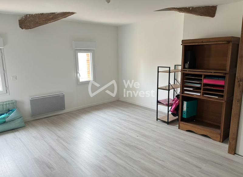 Maison - 222 m² - 7 pièces