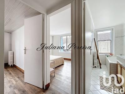 Maison - 176 m² - 9 pièces