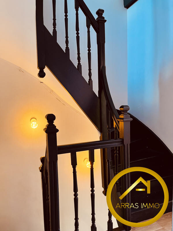 Maison - 172 m² - 6 pièces