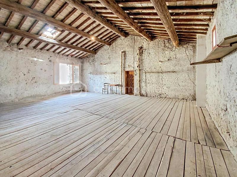 Maison de village - 263 m² - 8 pièces