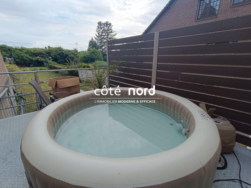 Maison - 93 m² - 6 pièces