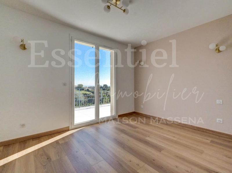 Maison - 123 m² - 4 pièces