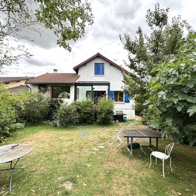 Maison - 150 m² - 6 pièces