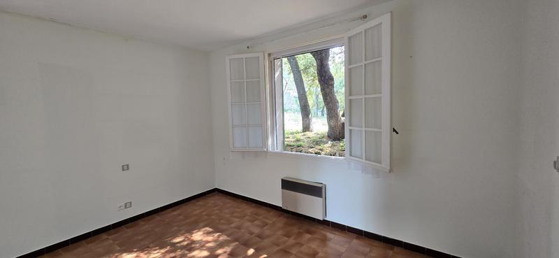 Maison - 100 m² - 9 pièces