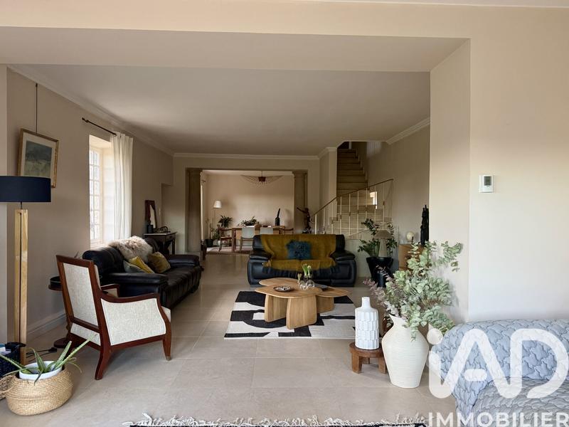 Maison - 164 m² - 5 pièces