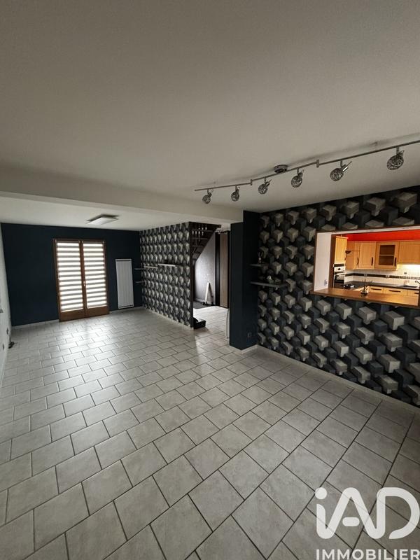 Maison - 92 m² - 4 pièces