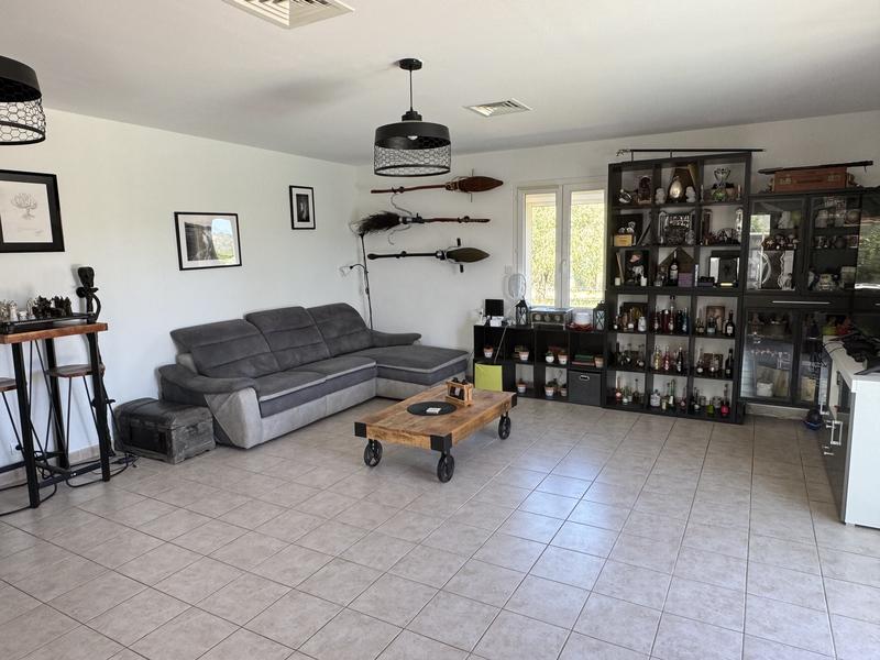 Villa - 111 m² - 4 pièces