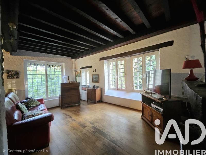 Maison - 217 m² - 8 pièces