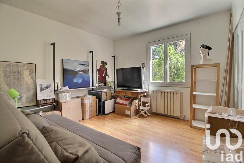 Maison - 195 m² - 7 pièces