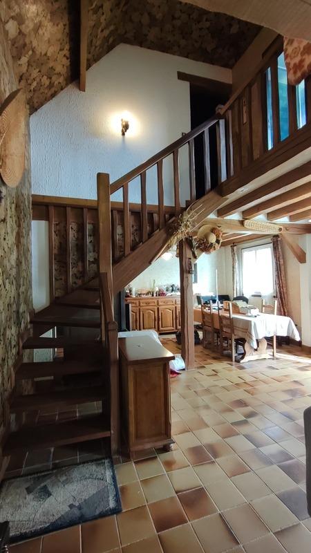 Maison - 148 m² - 6 pièces