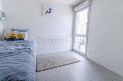 Appartement - 84 m² - 4 pièces