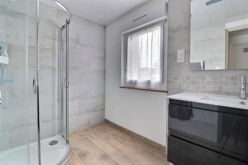 Maison de bourg - 105 m² - 6 pièces