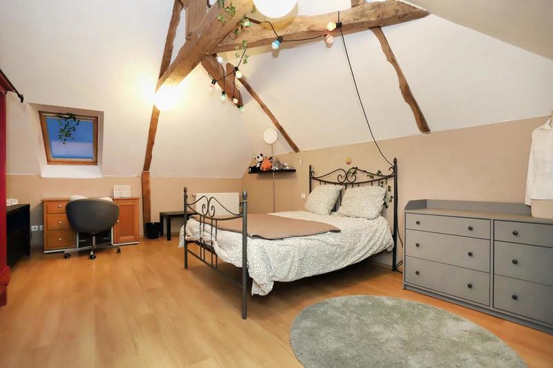 Longère - 350 m² - 8 pièces