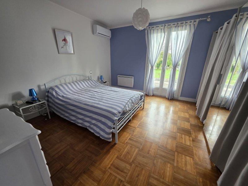 Maison - 138 m² - 5 pièces