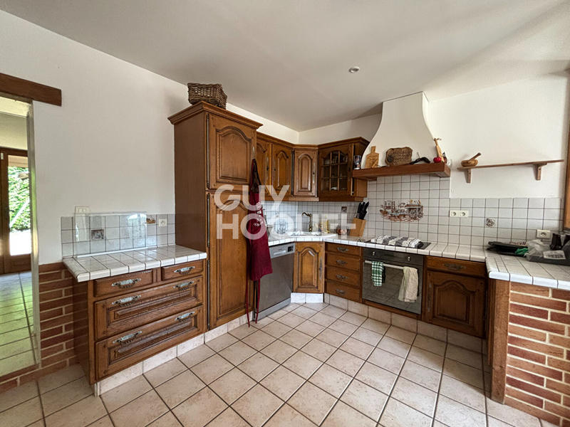 Maison - 141 m² - 5 pièces