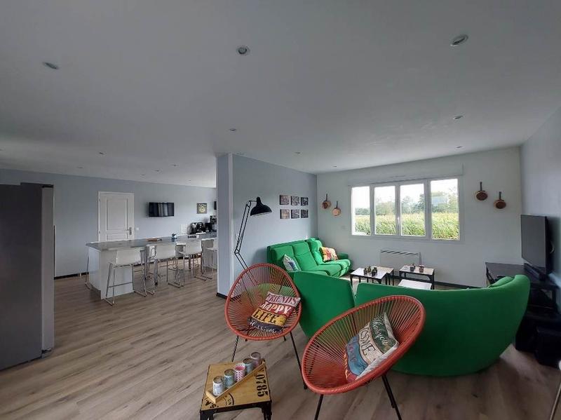 Maison - 184 m² - 8 pièces