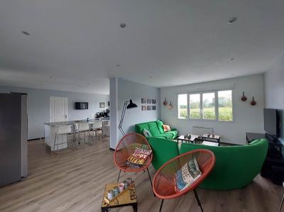 Maison - 184 m² - 8 pièces