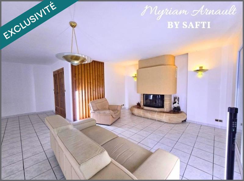 Maison - 230 m² - 7 pièces