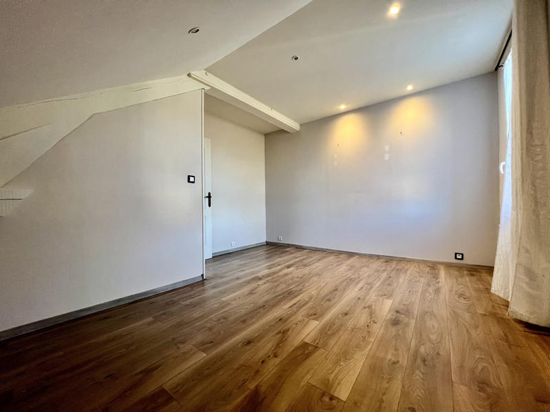 Maison - 111 m² - 5 pièces