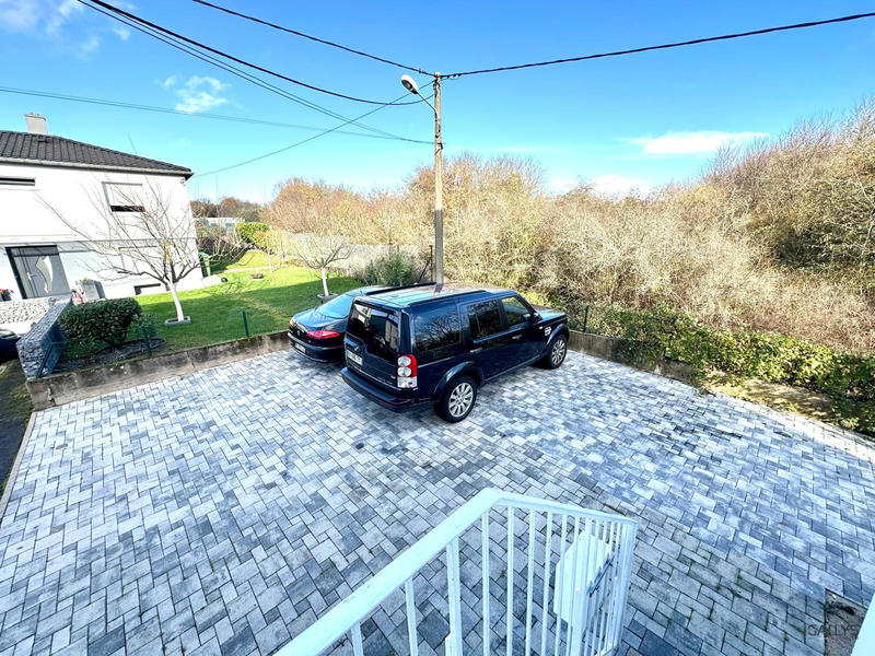 Maison - 83 m² - 4 pièces