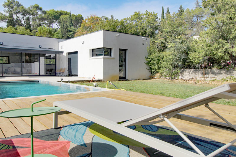 Maison - 230 m² - 7 pièces