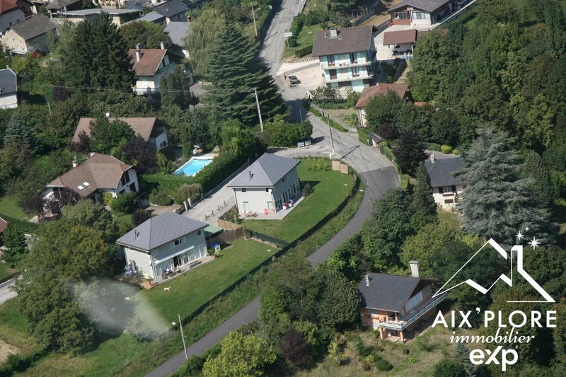 Maison - 137 m² - 6 pièces