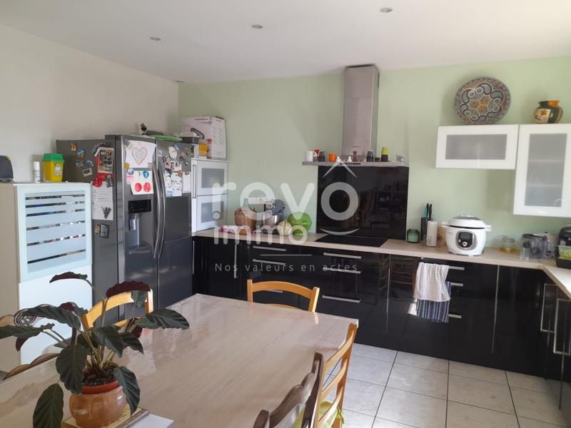 Appartement ancien - 80 m² - 3 pièces