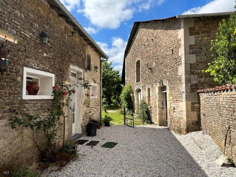 Maison de maîtres - 294 m² - 8 pièces