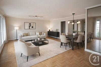 Appartement - 80 m² - 4 pièces