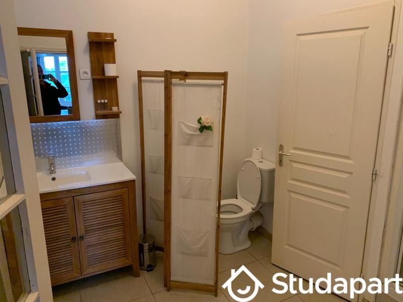 Appartement - 64 m² - 2 pièces