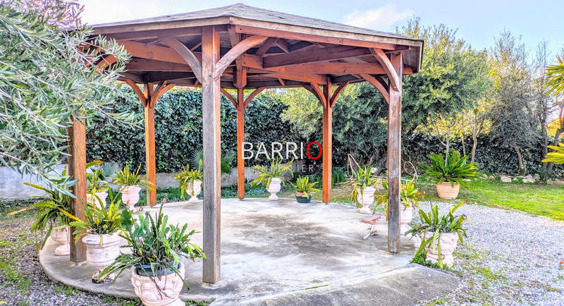 Maison traditionnelle - 150 m² - 5 pièces