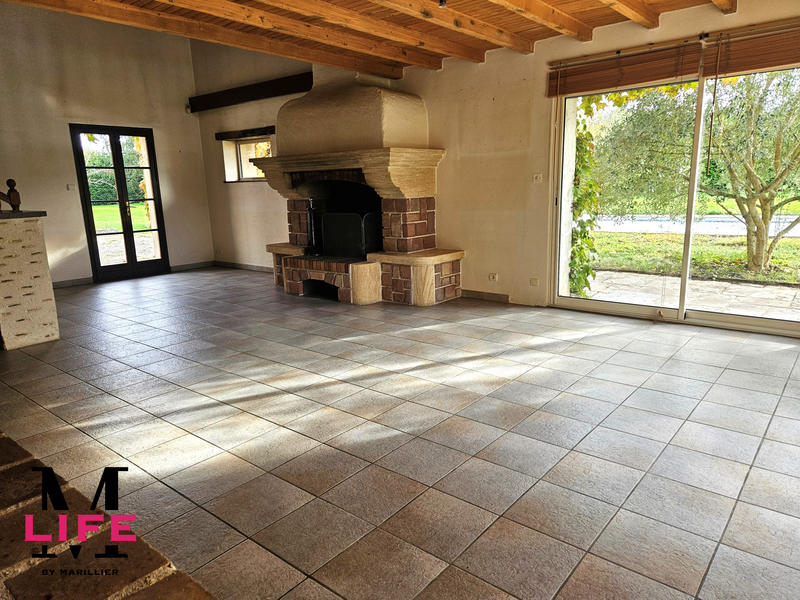 Maison - 251 m² - 6 pièces