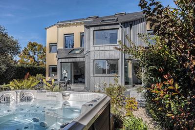 Maison d'architecte - 232 m² - 8 pièces