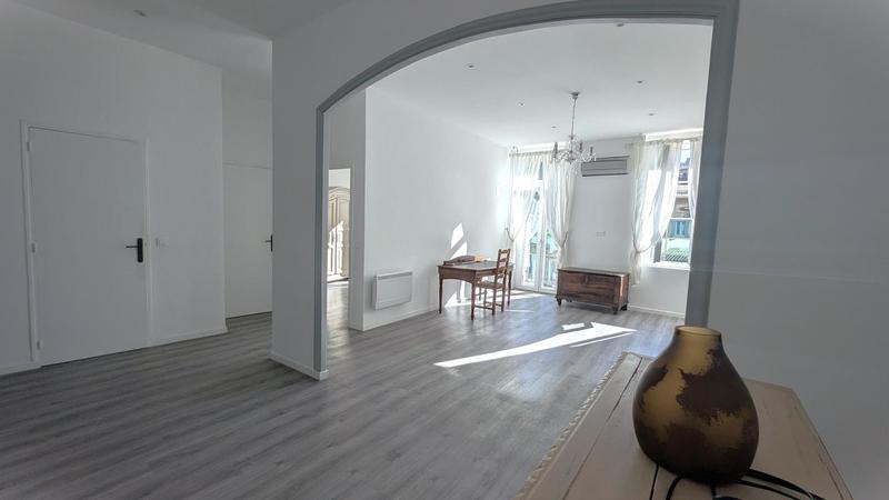 Appartement - 86 m² - 3 pièces