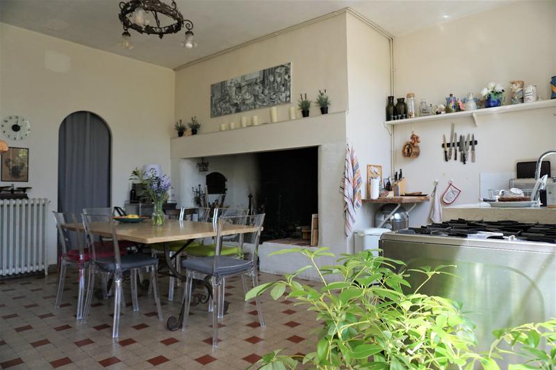 Maison de maîtres - 511 m² - 13 pièces