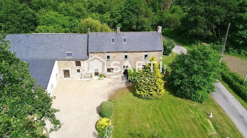 Local commercial - 1 353 m² - 20 pièces