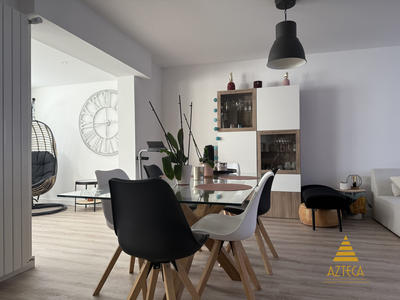 Maison - 98 m² - 5 pièces