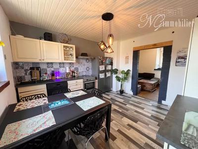 Maison de village - 82 m² - 4 pièces