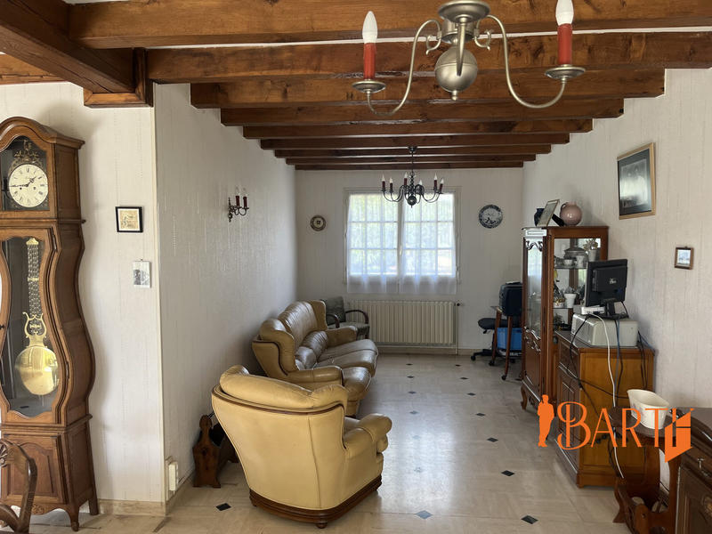 Maison traditionnelle - 179 m² - 6 pièces