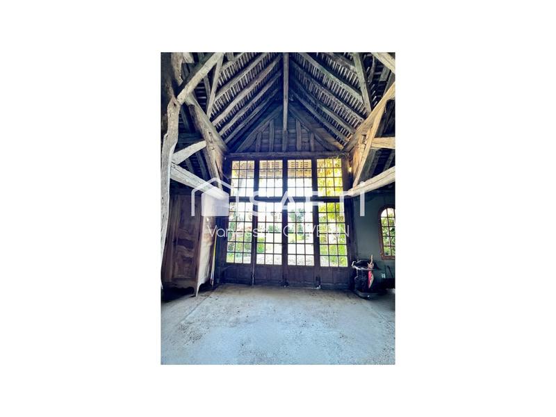 Maison - 277 m² - 8 pièces