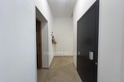 Propriété - 210 m² - 4 pièces