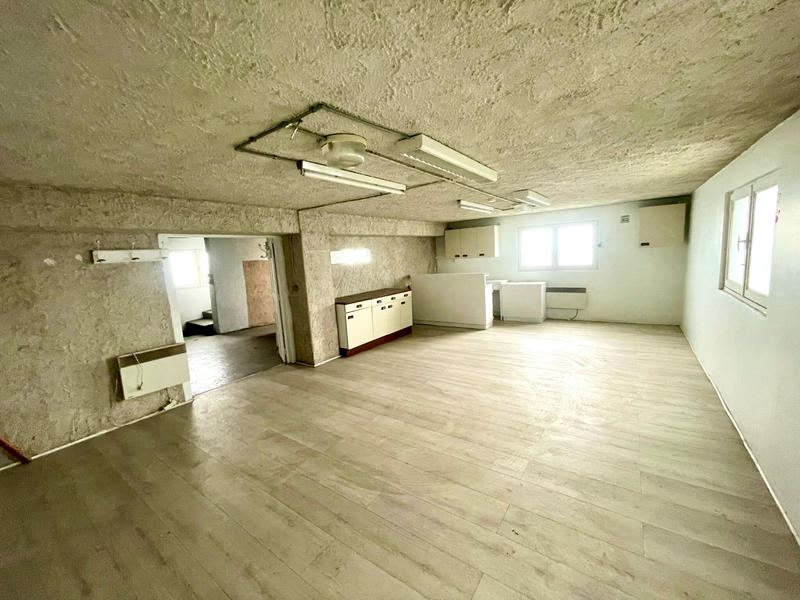 Maison - 104 m² - 5 pièces