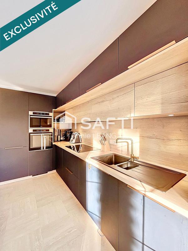 Maison - 228 m² - 7 pièces