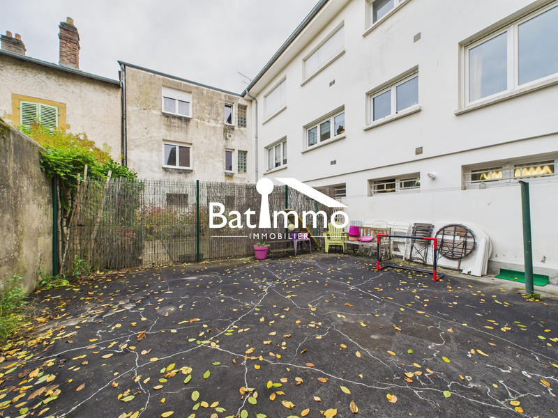 Appartement - 86 m² - 5 pièces