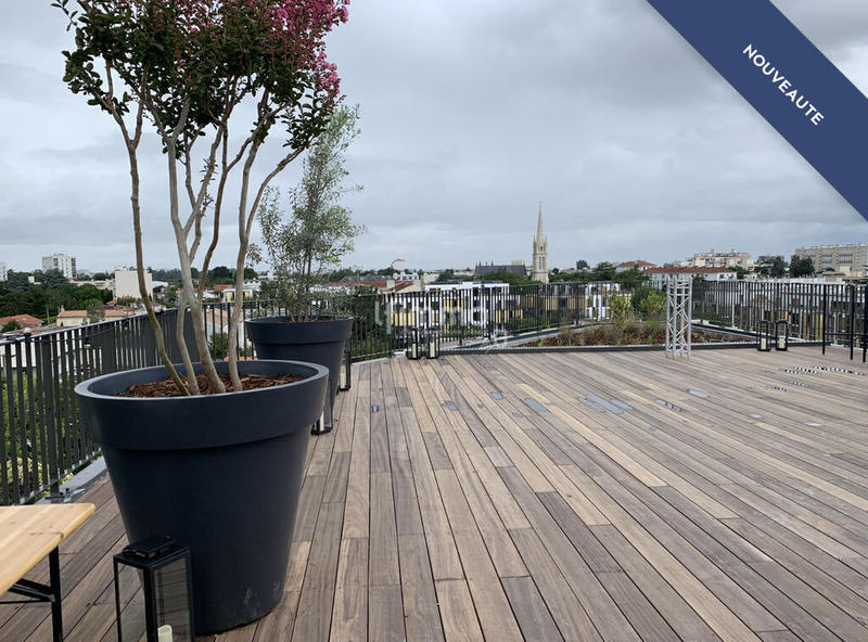 Loft - 125 m² - 4 pièces