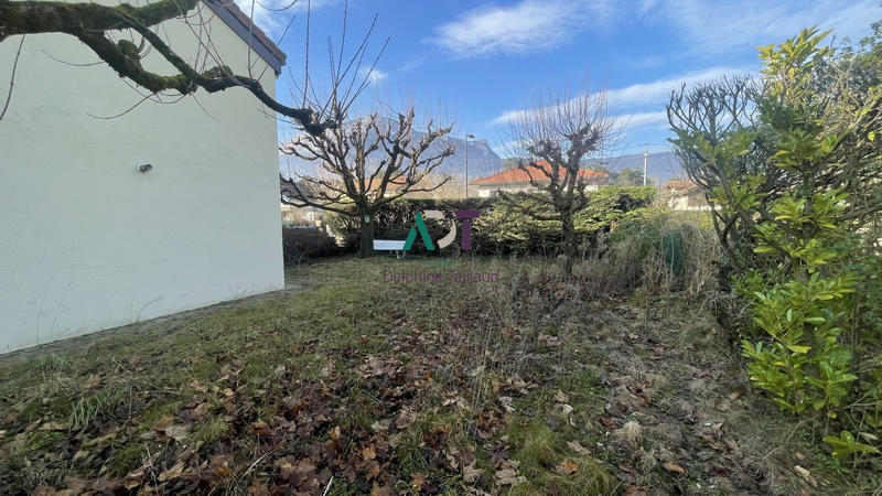 Maison - 121 m² - 6 pièces